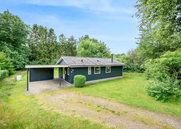 Tancred - 30km From The Sea By Interhome